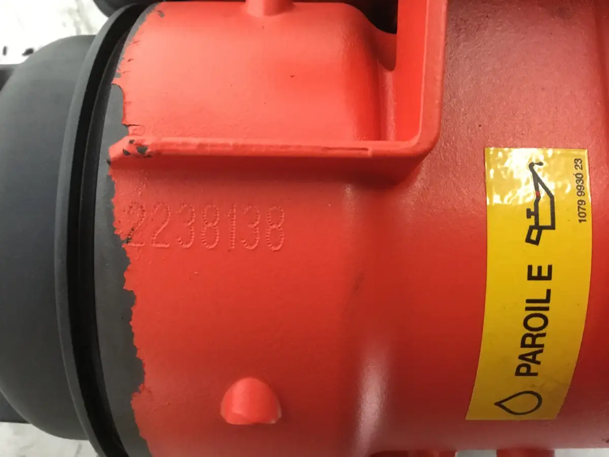 SCANIA TREIBSTOFFFILTERBEHAUSUNG 2238138 GEBRAUCHT – Bild 2