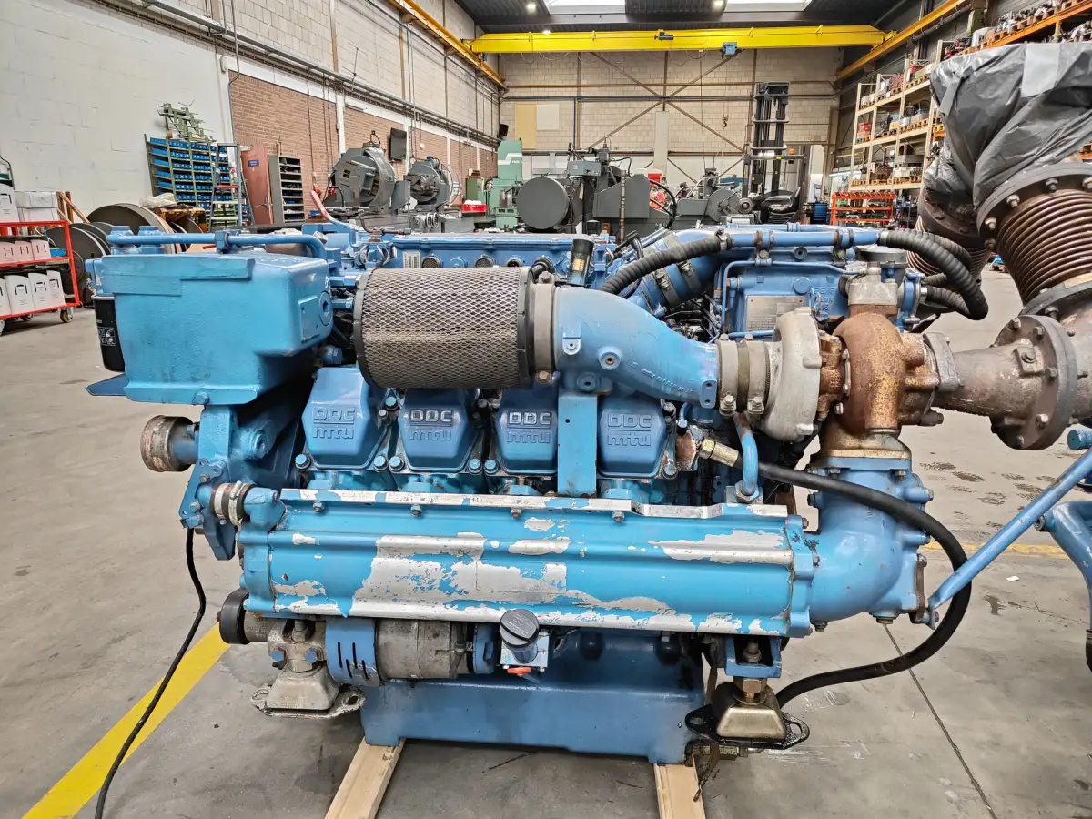 MTU 8V2000 USADO - Imagen 2