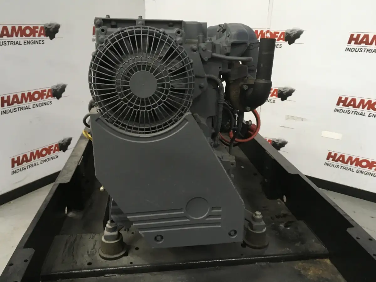 DEUTZ BF4L2011 GENERATOR 40KVA NEW - Picture 3