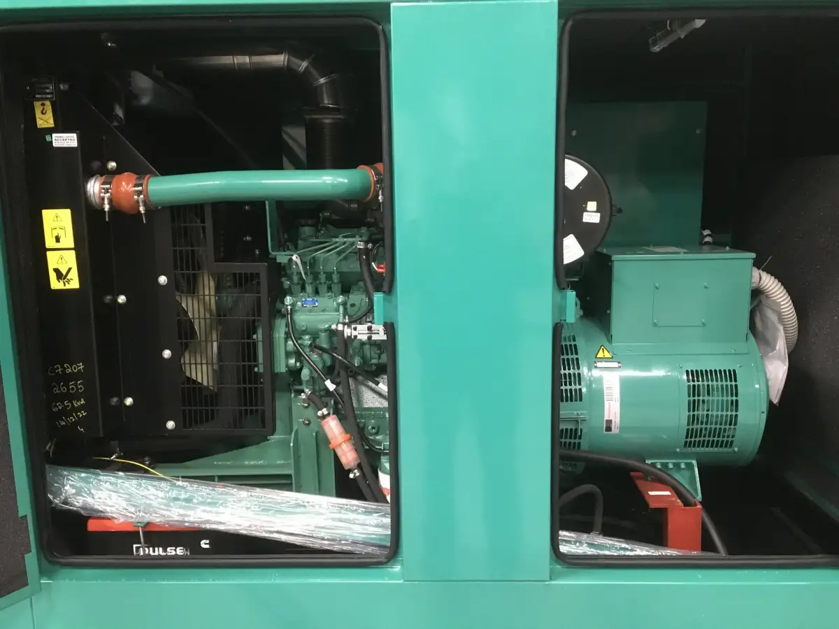 CUMMINS 4BTAA3.3-G11 GENERATOR 50KVA NEU – Bild 6