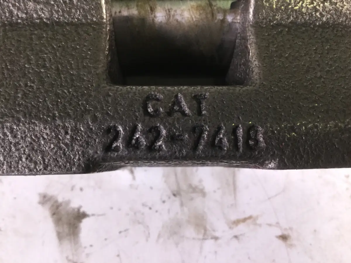 CATERPILLAR TUIMELAAR LAGERHUIS 2427418 GEBRUIKT - Afbeelding 2