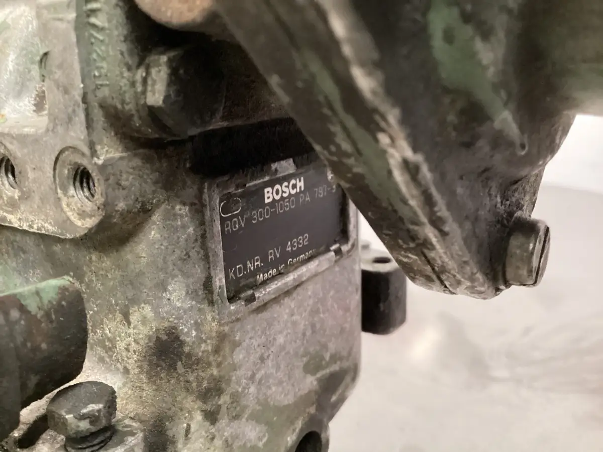 BOSCH FUEL PUMP 0402648825 USED - Picture 3