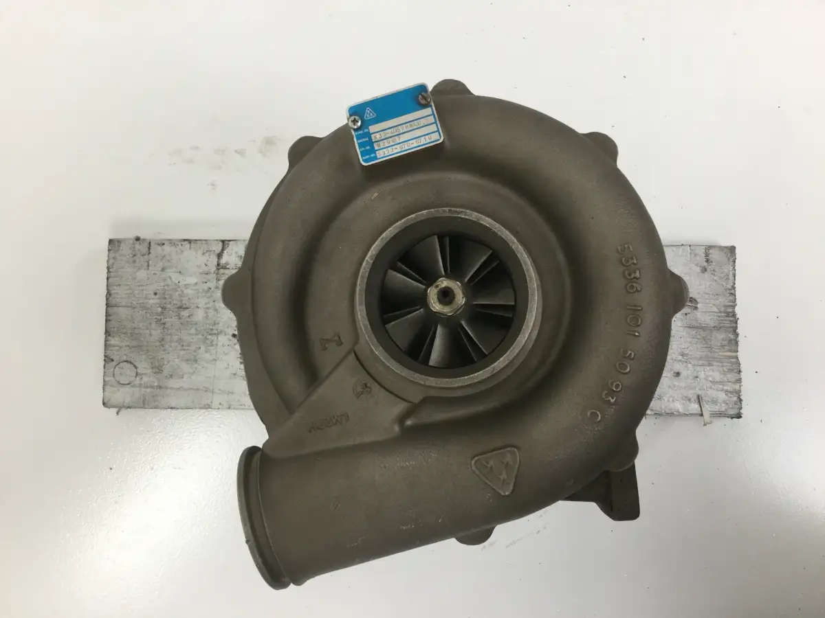 VOLVO TURBO 3826911 ORIGINAL USED - Picture 3