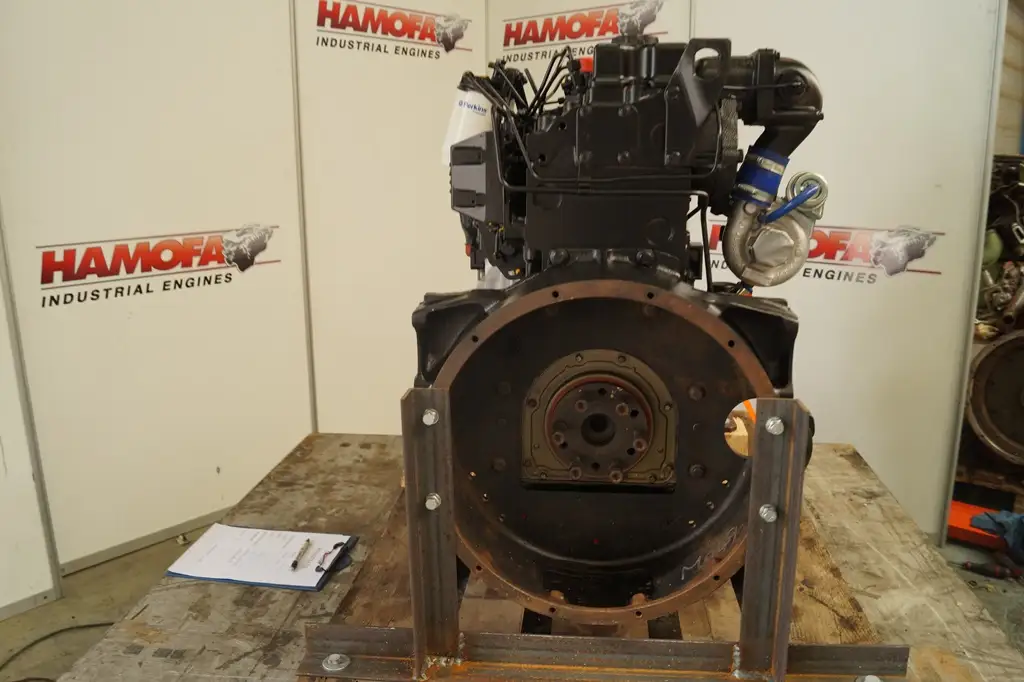 MOTEUR PERKINS 1004-4T AK RÉCONDITIONNÉ - Image 4