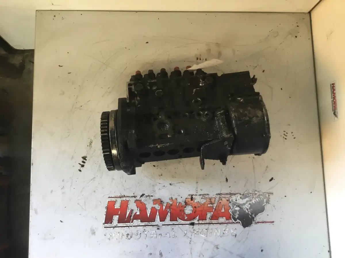 BOSCH FUEL PUMP 0402735813 USED