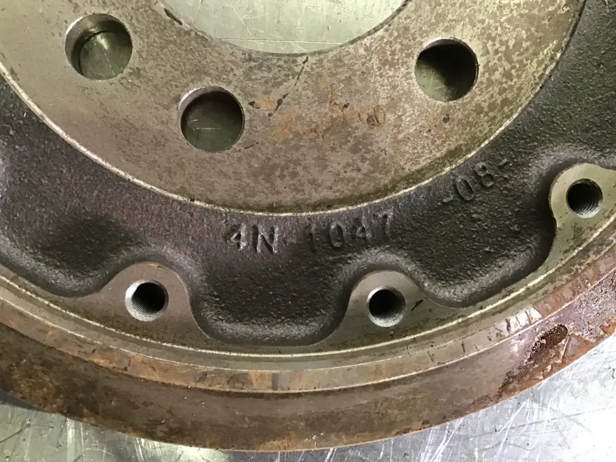 CATERPILLAR CRANKSHAFT PULLEY FOR 4N1047 USED - Picture 2