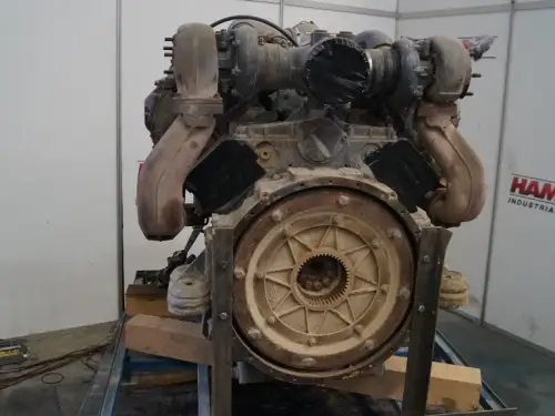 MOTOR DEUTZ BF8M1015C USADO - Imagen miniatura 2