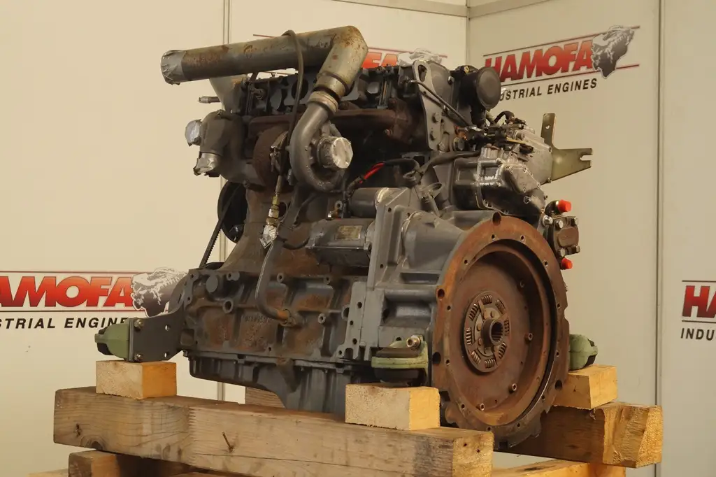 БУ ДВИГАТЕЛЬ DEUTZ BF4M1013FC - Фото 5