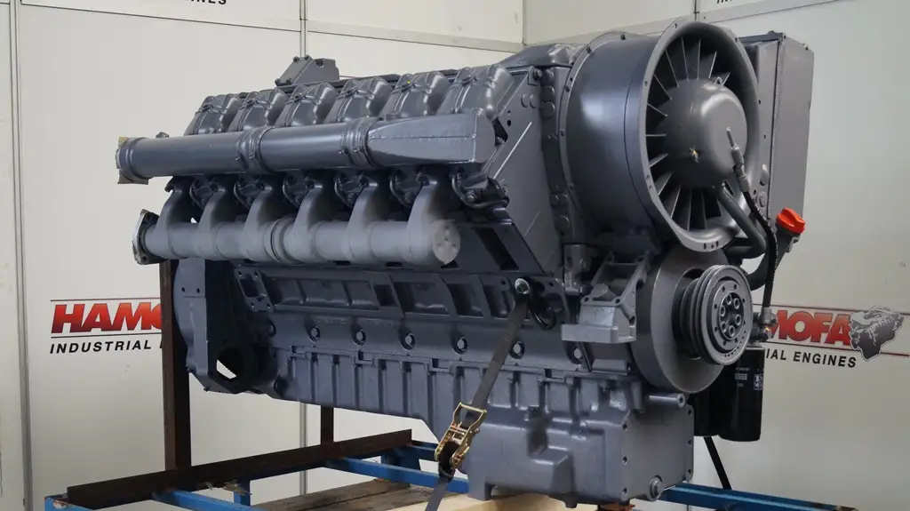 REKONSTRUIERTER DEUTZ F12L513L MOTOR