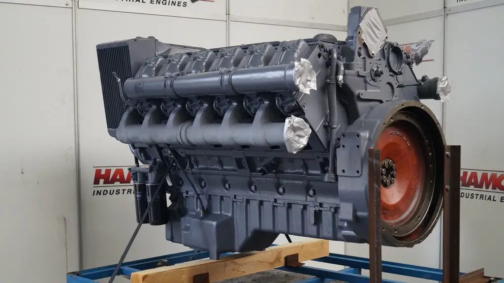 REKONSTRUIERTER DEUTZ F12L513L MOTOR – Bild 2
