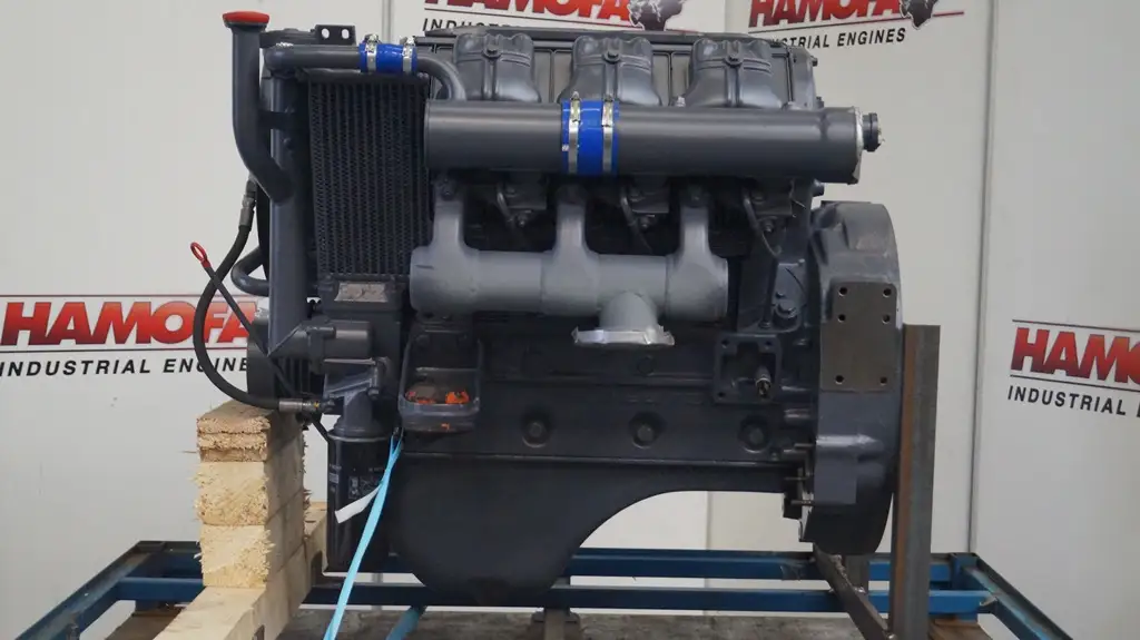 REKONDITIONIERTER DEUTZ F6L413W MOTOR