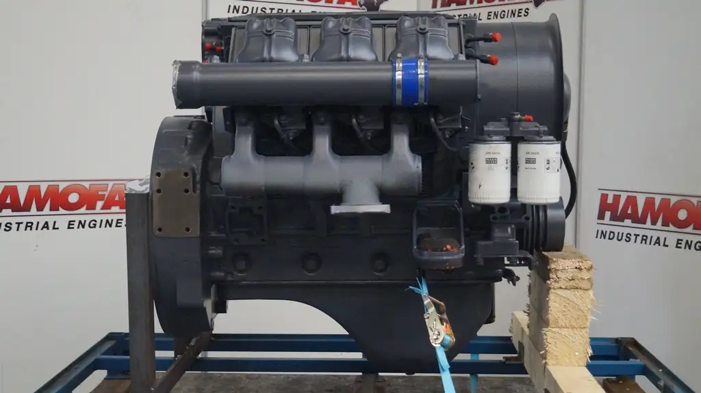 REKONDITIONIERTER DEUTZ F6L413W MOTOR – Bild 5