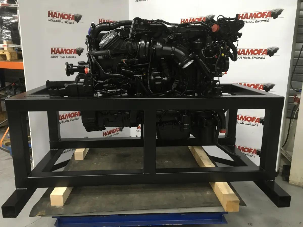 MOTEUR MAN D2066-LF52 RÉCONDITIONNÉ - Image 4