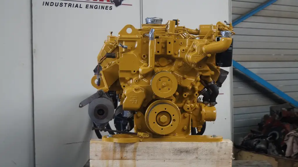 CATERPILLAR 3208 9WC-0R1154 RECONDITIONED - Picture 3