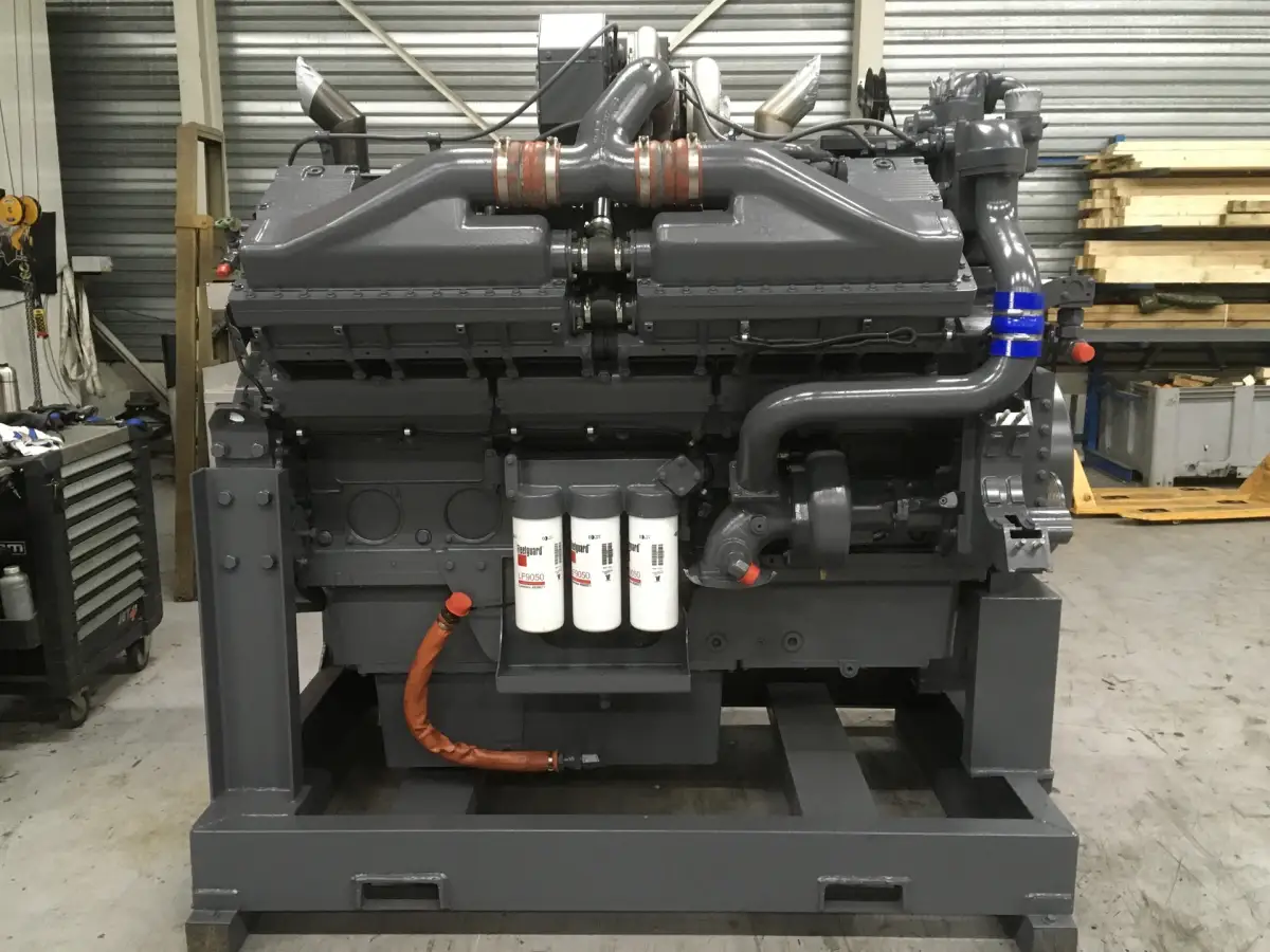 CUMMINS QSK45 CPL2853 RECONDITIONED - Picture 2
