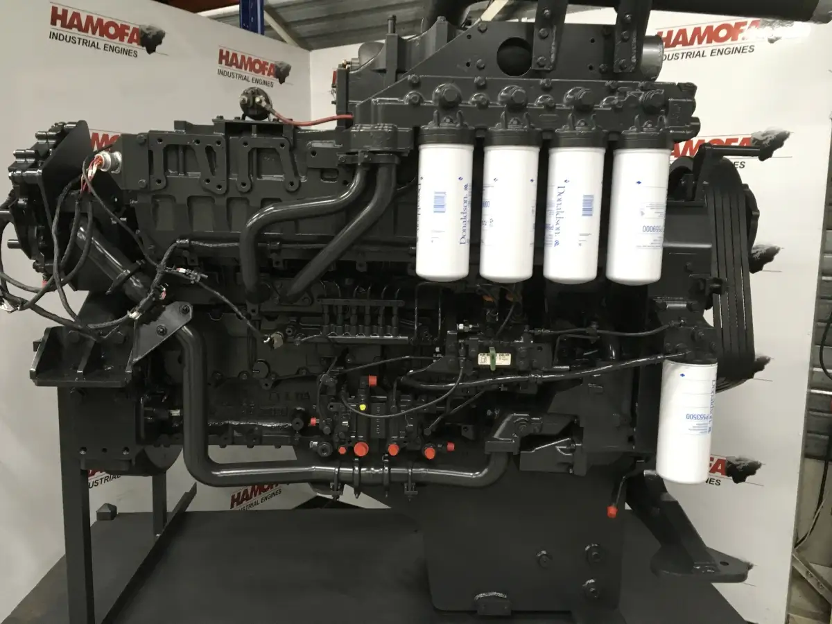 RECONDITIONED KOMATSU SAA12V140E-3 ENGINE - Picture 2