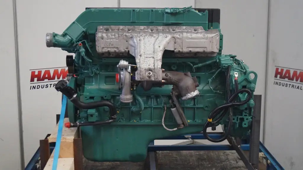 VOLVO D7E 280 RECONDITIONED - Picture 2