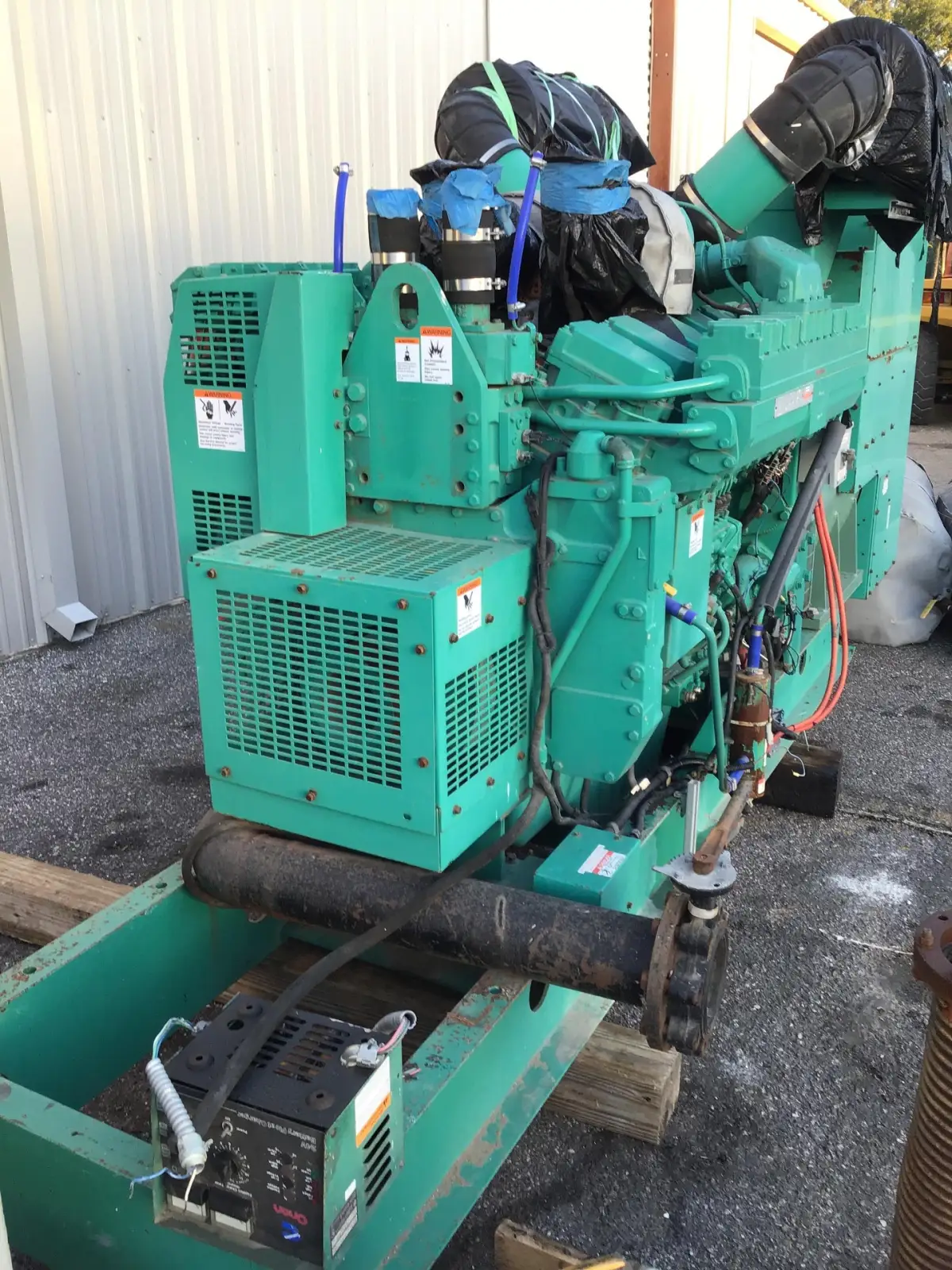 CUMMINS QST30-G2 GENERATOR 937,5KVA USED - Picture 3