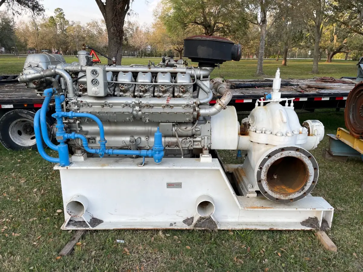 MWM D232 V12 PUMP USED - Picture 2