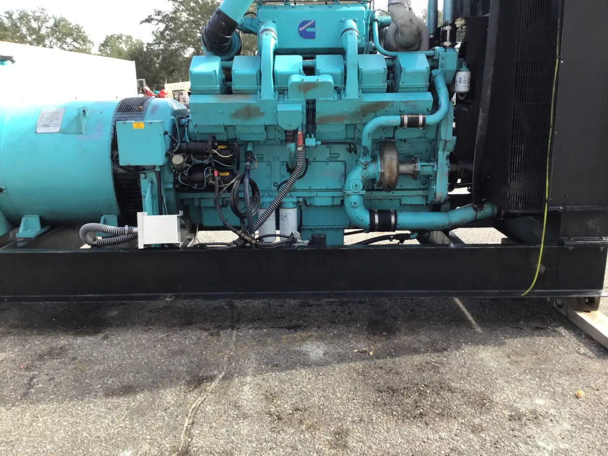 CUMMINS KTA2300G1 GENERATOR 750KVA USED - Picture 2