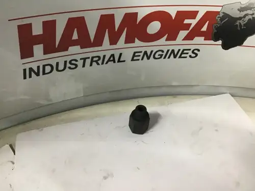 DEUTZ ADAPTOR 04226130 NEW