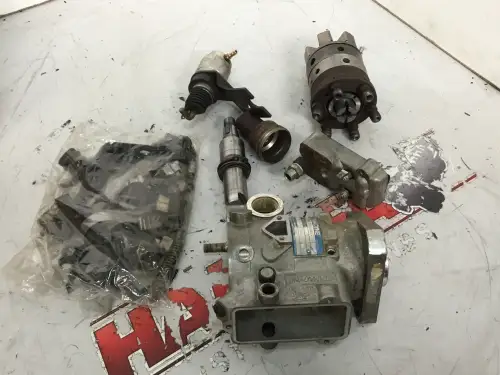 BOMBA DE COMBUSTIBLE PERKINS 2643U601 USADA - Imagen miniatura 3