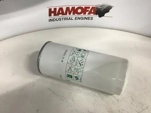 MANN OIL FILTER W 11 102/36 NEW