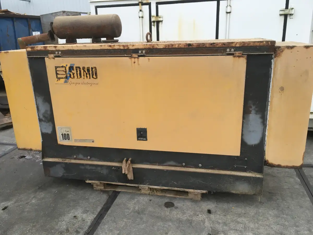 PERKINS T6.354.4 GENERATOR 87 KVA USED