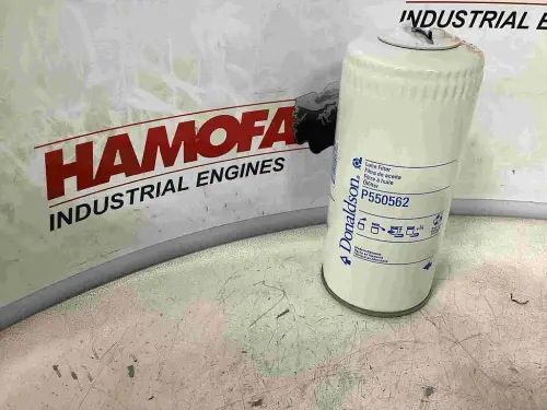 DONALDSON OIL FILTER P550562 NEW