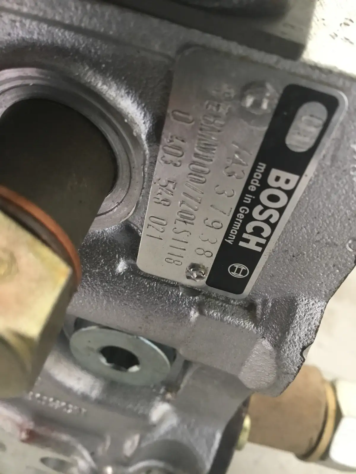 BOSCH KRAFTSTOFFPUMPE 0403548021 GEBRAUCHT – Bild 5
