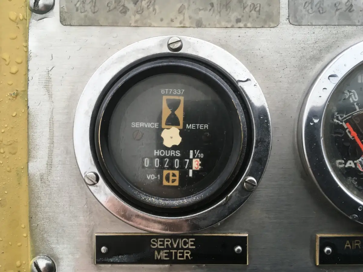 CATERPILLAR 3516 STD GENERATOR 1750KVA USED - Picture 8