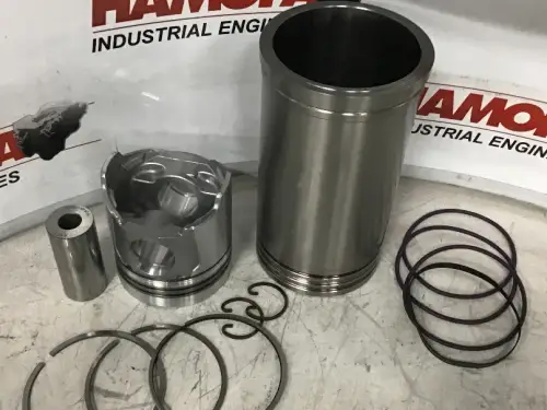 IPD PISTON & LINER GROUP PKG KPLG1646560 NEW