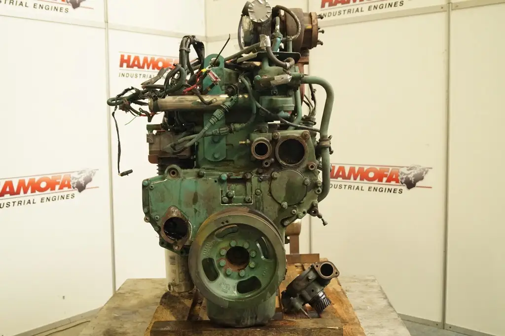 VOLVO D7C 275 RECONDITIONED - Picture 3