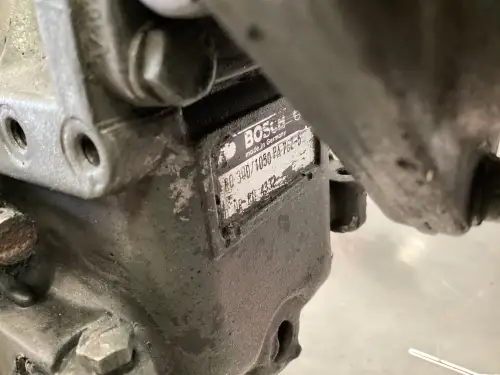 BOSCH FUEL PUMP 0402648841 USED - Thumb image 2