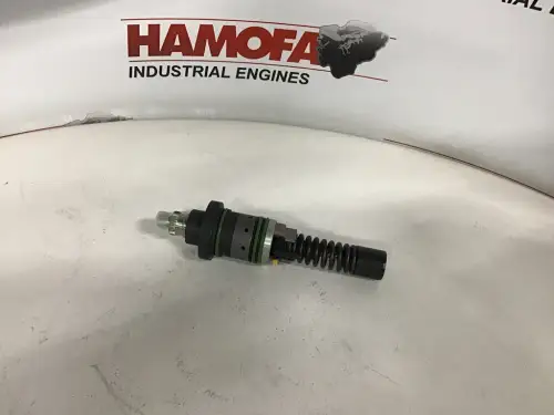 DEUTZ FUEL PUMP 02112860 USED