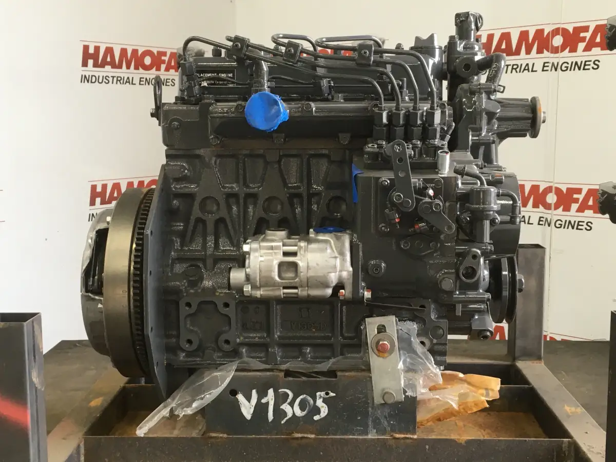 KUBOTA V1305 NEW