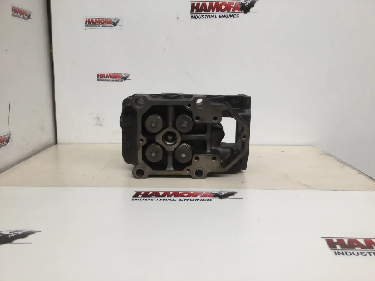 DEUTZ ZYLINDERKOPF 04268377 GEBRAUCHT – Bild 5