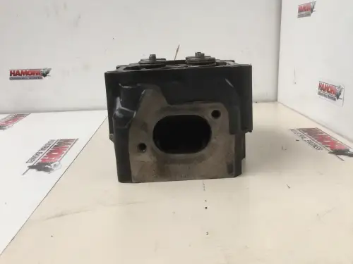 DEUTZ ZYLINDERKOPF 04268377 GEBRAUCHT – Vorschaubild 2