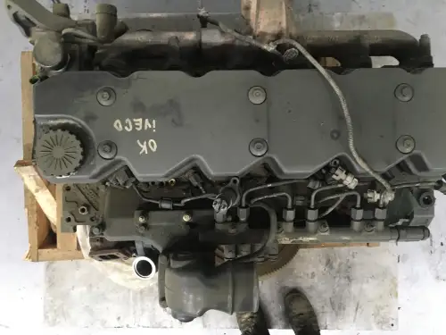 IVECO F4HE0684J*D GEBRAUCHTER MOTOR – Vorschaubild 5
