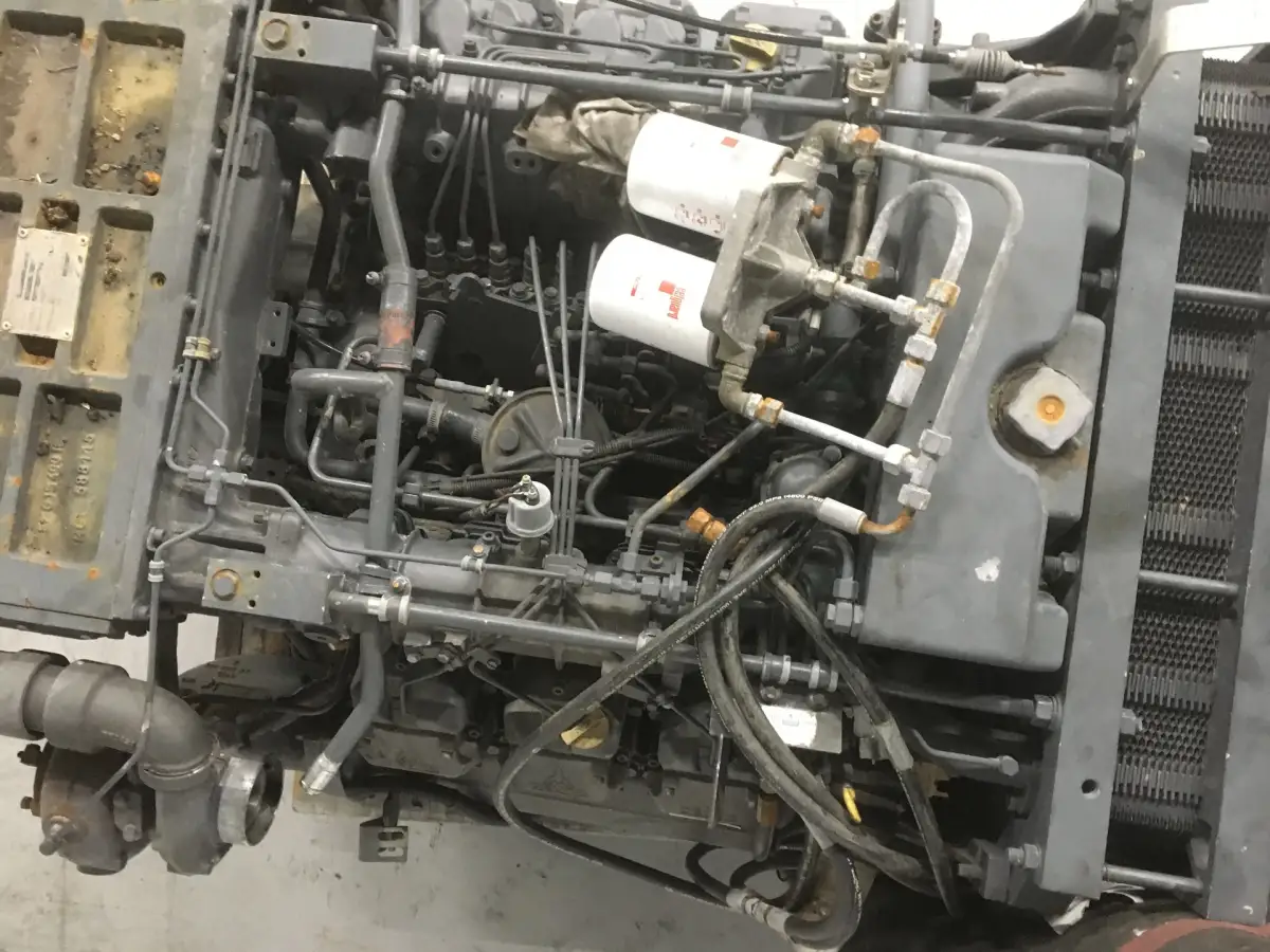 USED DEUTZ BF6M1015MC ENGINE - Picture 5