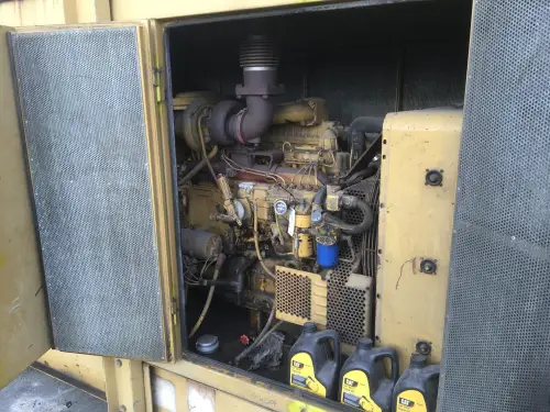 CATERPILLAR 3306B ГЕНЕРАТОР 225KVA БУ - Миниатюра 7