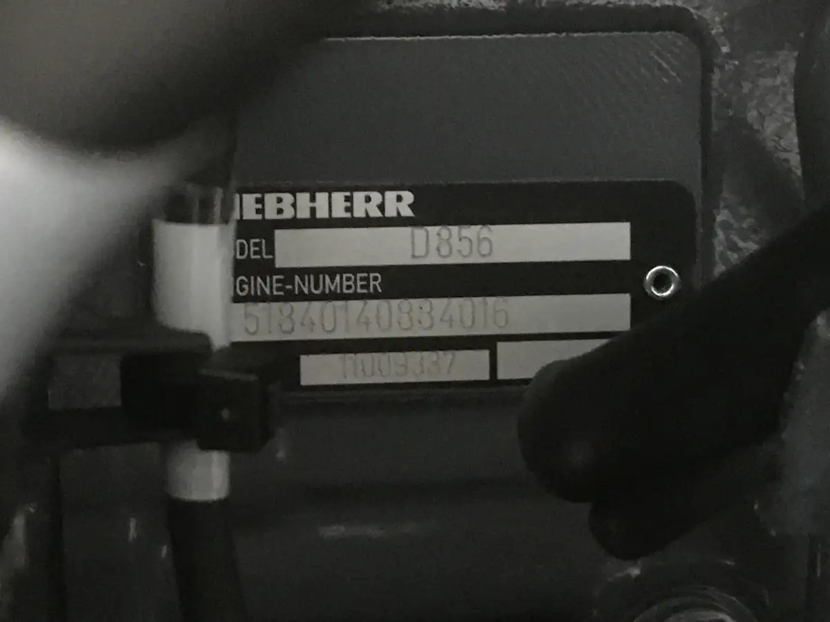 LIEBHERR D856 A7 NUEVO - Imagen 6