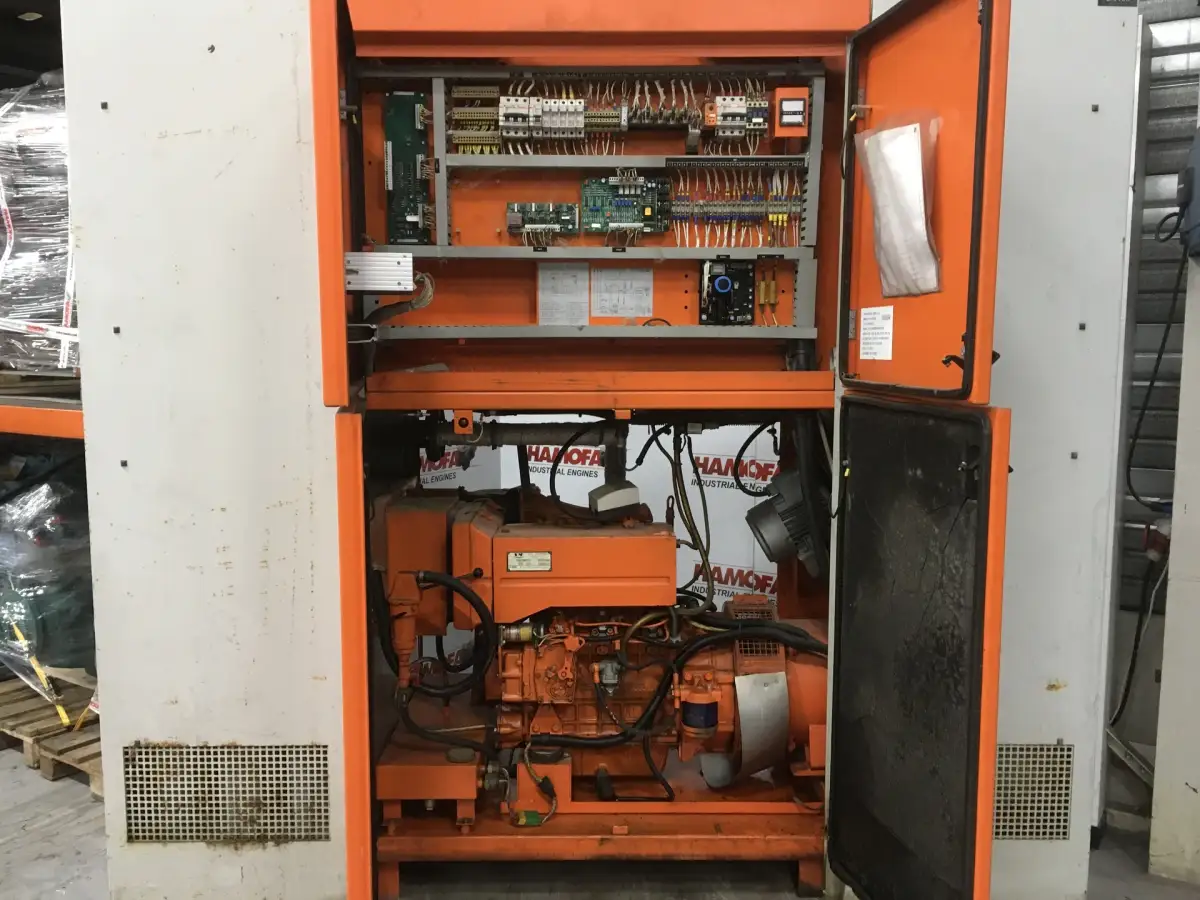 GENERADOR VM MOTORI RA394 26 KVA USADO - Imagen 4