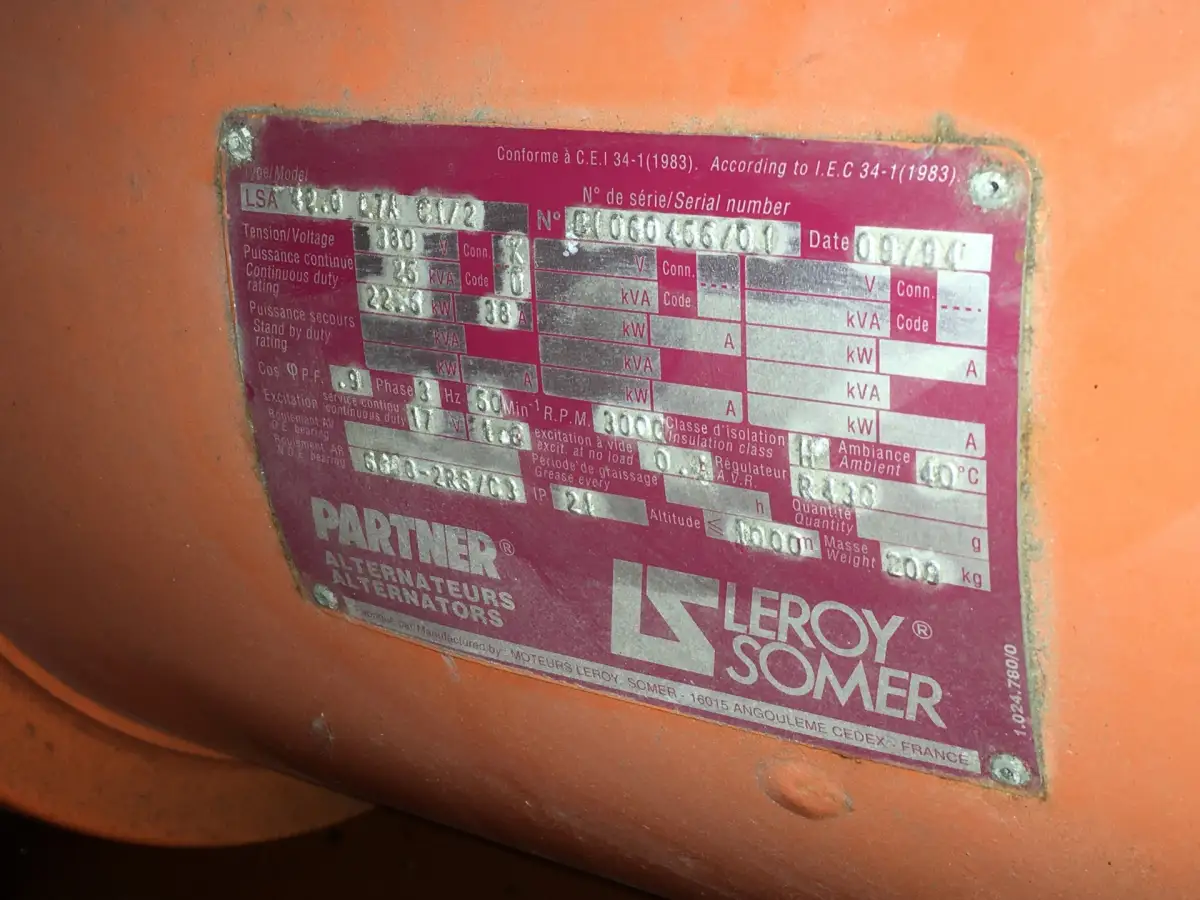 GENERADOR VM MOTORI RA394 26 KVA USADO - Imagen 7
