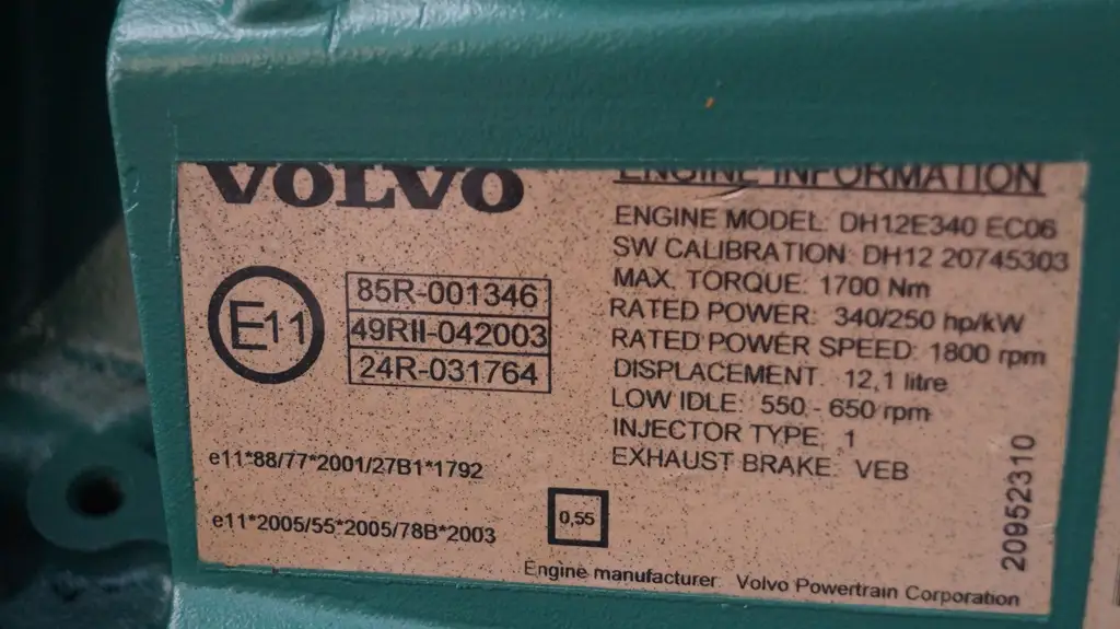 VOLVO DH12E380 RECONDITIONED - Picture 7