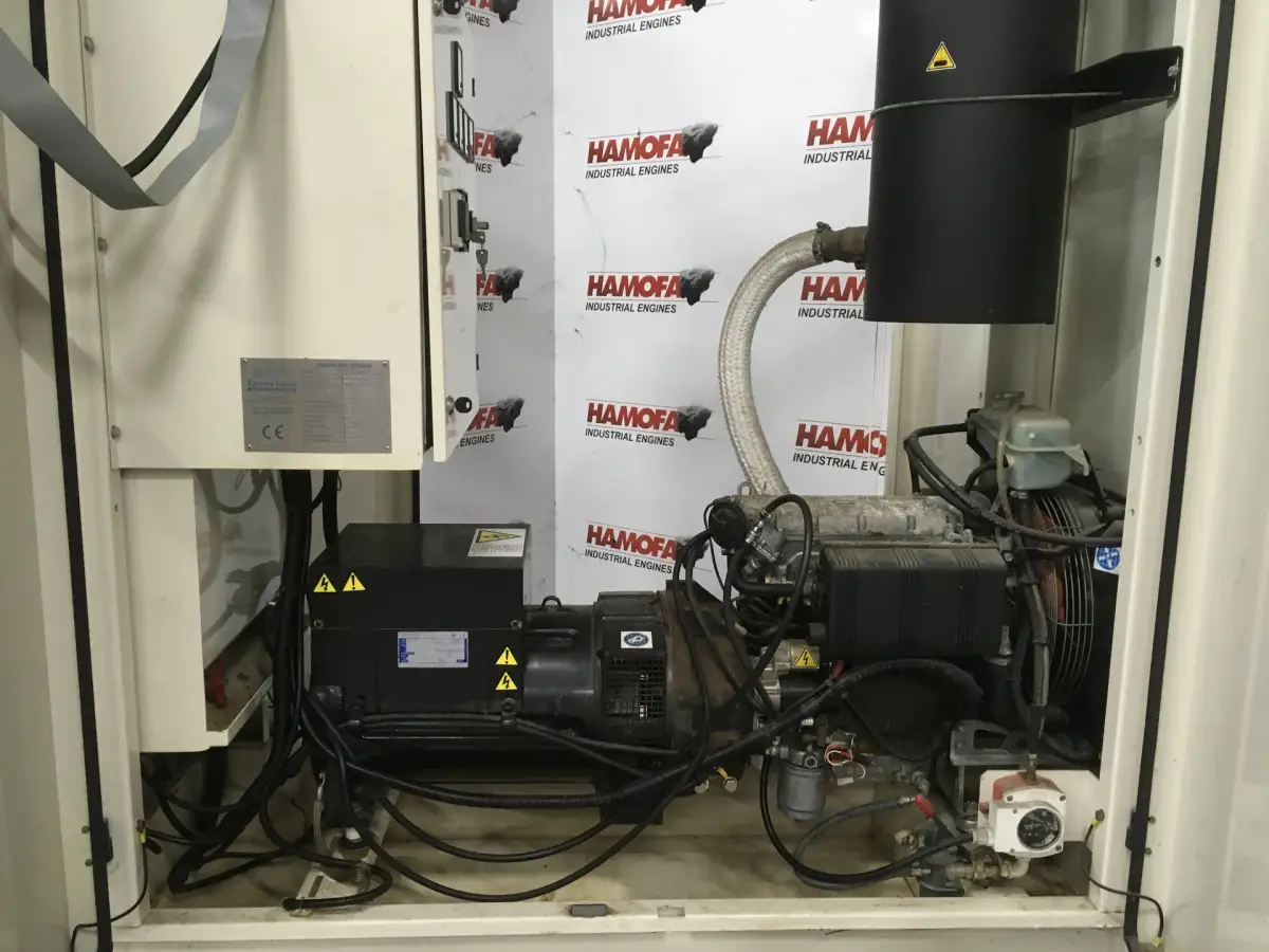 GÉNÉRATEUR LOMBARDINI LDW1204/B2 16 KVA UTILISÉ - Image 2
