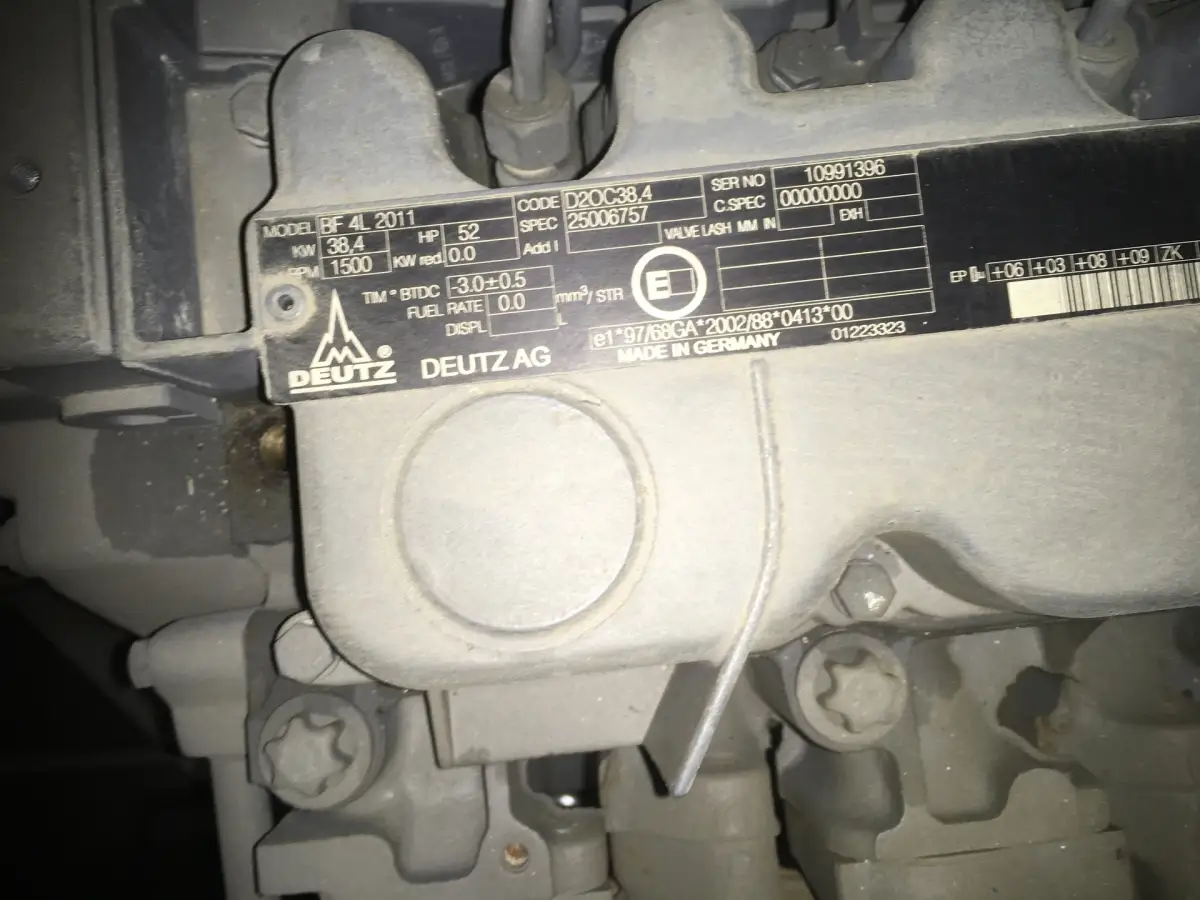 DEUTZ BF4L2011 GENERATOR 40KVA NIEUW - Afbeelding 9