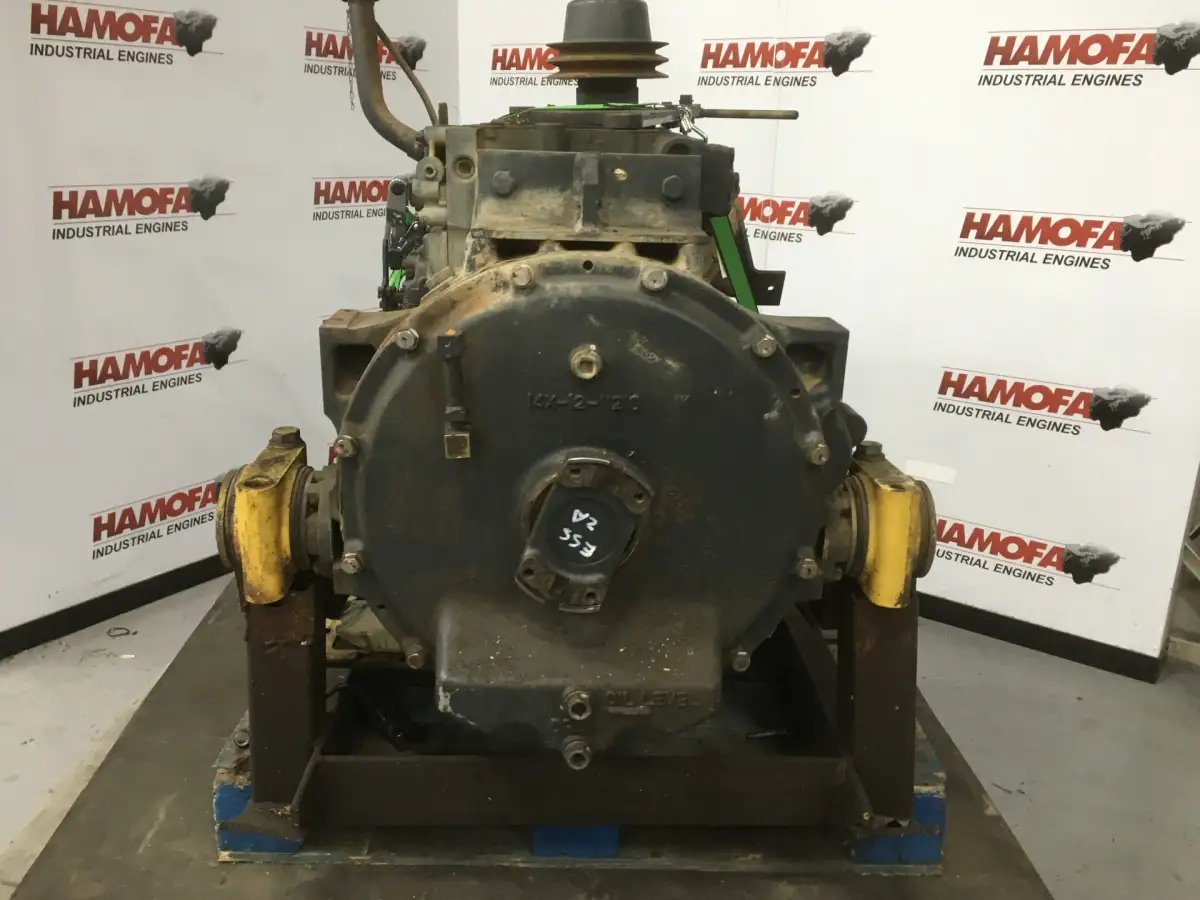 KOMATSU S6D125E-2 USADO - Imagen 3