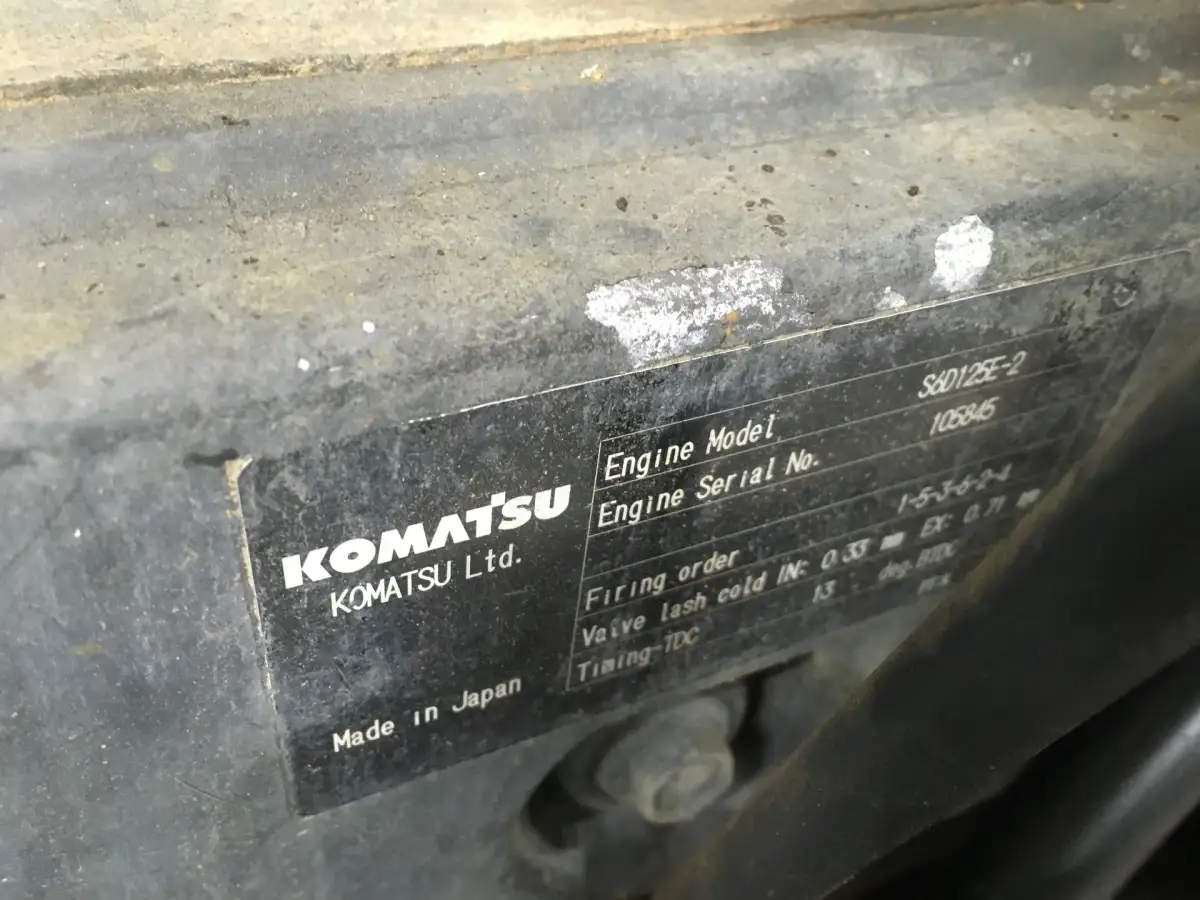 KOMATSU S6D125E-2 USADO - Imagen 6