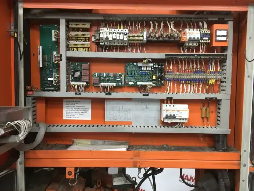 GENERADOR VM MOTORI 86A 20KVA USADO - Imagen miniatura 3